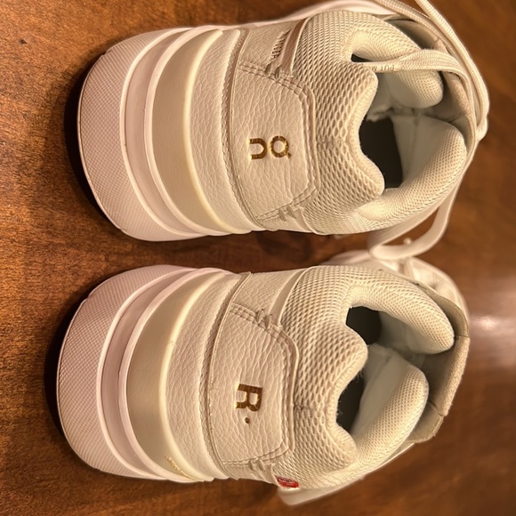 On Cloud Mens Shoes The Roger Style Size 8 - Picture 2 of 8